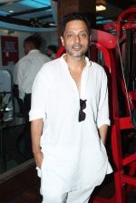 with the cast of Shootout At Wadala at the launch of gym calles Red Gym in khar on 1st May 2012 (36).JPG